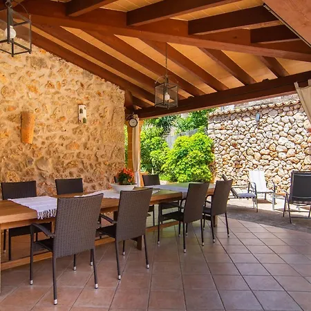Fabulous Rural House With Views To The Mountains With Swimming Pool بيت للعطل
