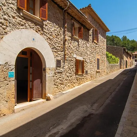 بيت للعطل Fabulous Rural House With Views To The Mountains With Swimming Pool