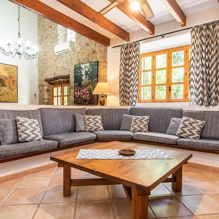 بيت للعطل Fabulous Rural House With Views To The Mountains With Swimming Pool كايماري